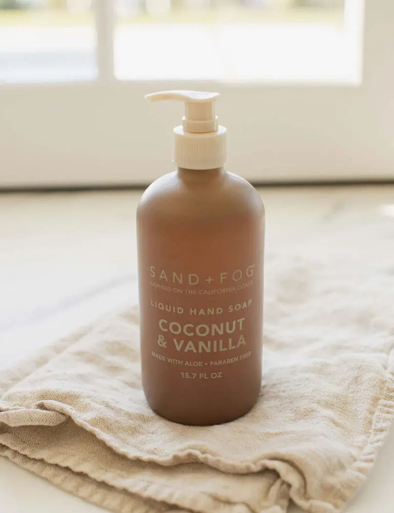 Coconut & Vanilla 15.7 Oz Liquid Hand Soap - Image 2