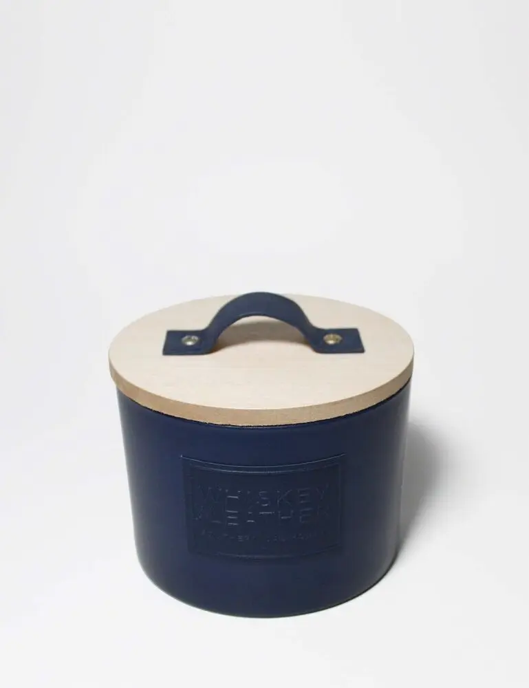 Teakwood 12 Oz Scented Candle