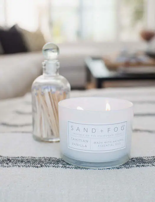 Tahitian Vanilla 12 Oz Scented Candle - Image 5