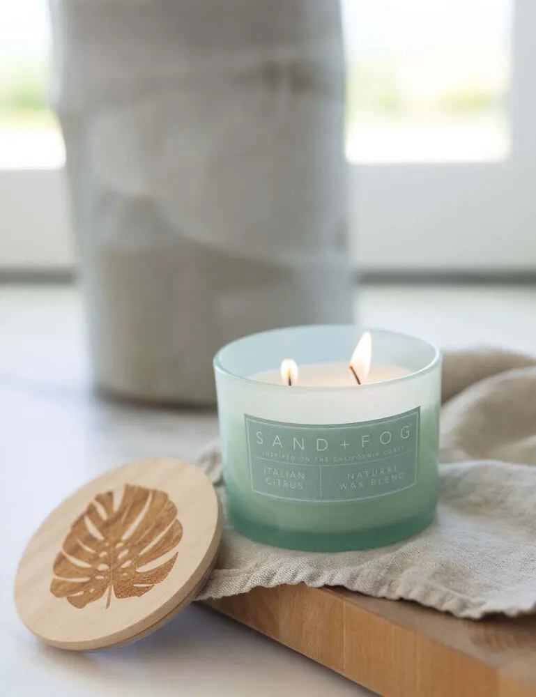 Italian Citrus 12 Oz Scented Candle - Image 2