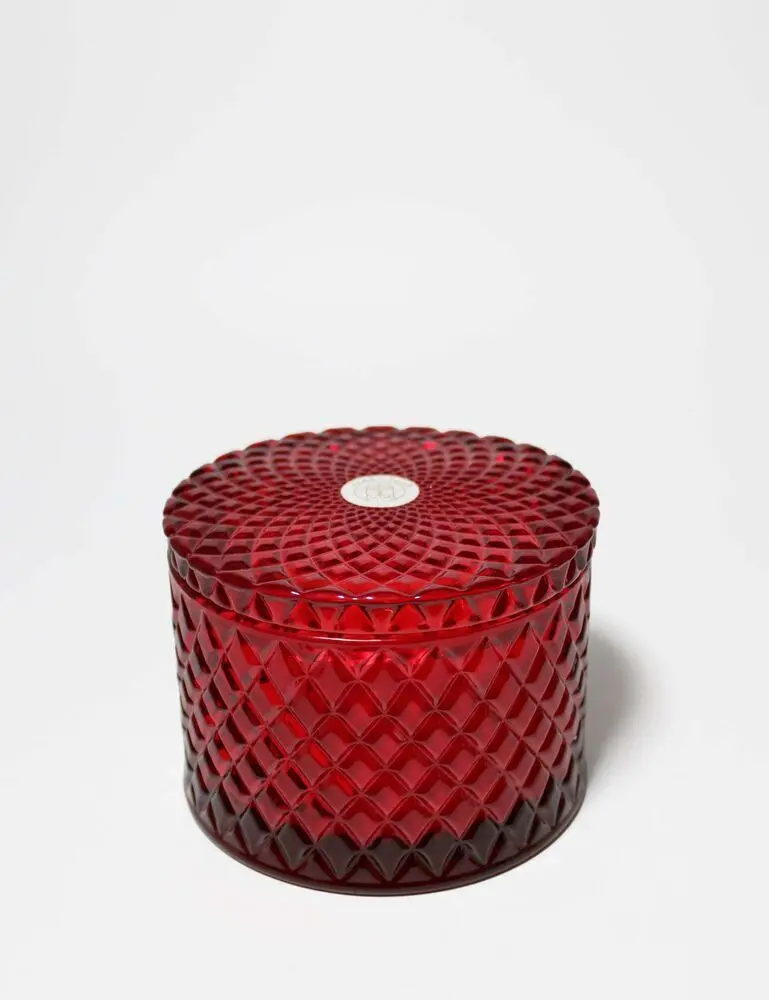 Winter Pine 9.5 Oz Scented Candle